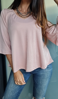 Remera manga 3/4 en morley satinado con tira atrás en internet