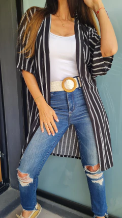 Kimono de fibrana rayado - She Indumentaria | Ropa de Mujer