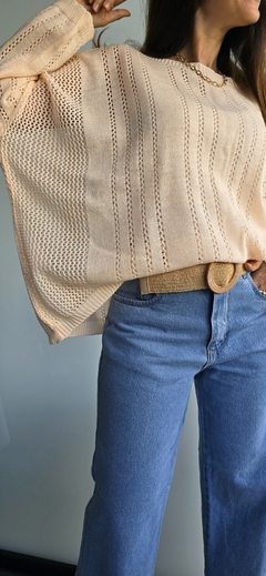 Sweater calado cuello bote en lana sintética en internet