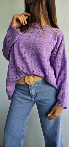 Sweater calado cuello bote en lana sintética