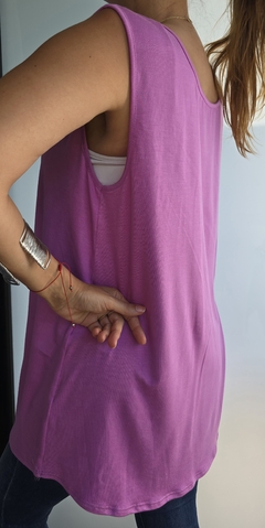 Imagen de Musculosa modal viscosa oversize