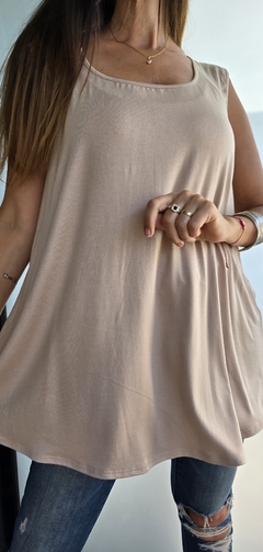 Imagen de Musculosa modal viscosa oversize