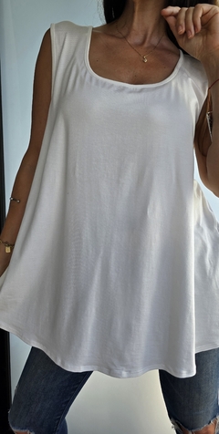 Imagen de Musculosa modal viscosa oversize
