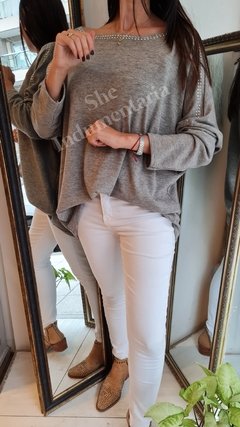 Remeron/ Sweater de lanilla con tachitas - comprar online