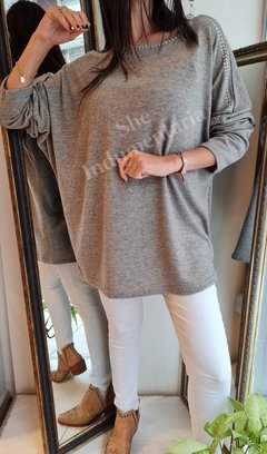 Remeron/ Sweater de lanilla con tachitas - She Indumentaria
