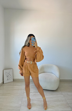 SHORT MOLETOM DALILA CARAMELO