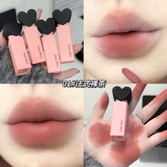 Labial corazón black GEGE BEAR - comprar online