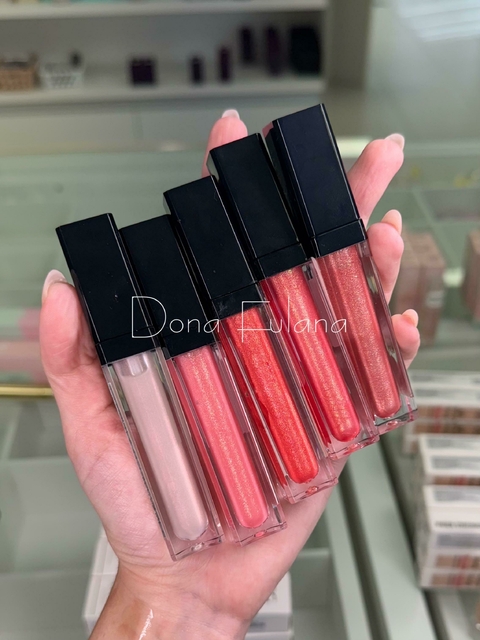 LIP GLOSS - COM LUZ LED - ALICE ACADEMY - comprar online