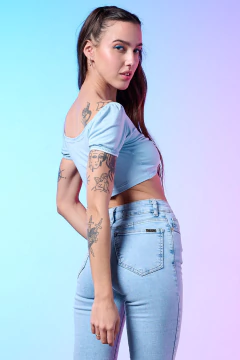 (ELL) TOP NOLITA MODAL C/ARGOLLA Y M (29872) en internet