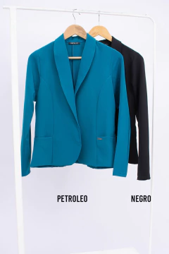 30052 CCK BLAZER DAFNE C/RECORTE CRE (30052) - comprar online