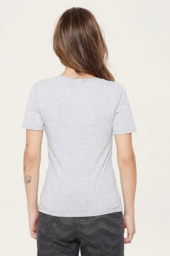 Imagen de ABG REMERA AURORA ALGODON C/LY (30696)