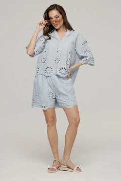 (CHI) SHORT FEME BRODERIE (32713)