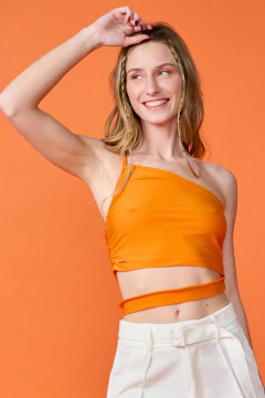 Imagen de CLK TOP ASIMETRICO KRISTIN LUR (29674)