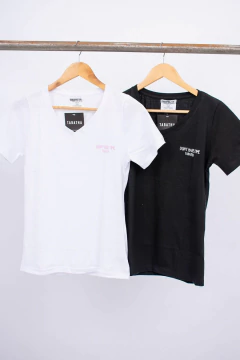 JPD REMERA MINERVA ESCOTE V JE (32629) en internet