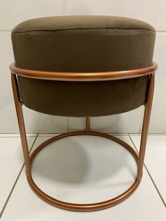 Puff Argola Moderno Aço e Veludo Decoração Ambientes Clube de Mães/16