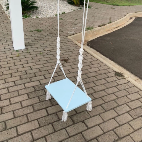 Balanço de Madeira Decorado Colorido Premium