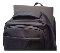 MOCHILA UNICROSS 18.5" PORTANOTEBOOK COD.3662.1 SC7753 - comprar online