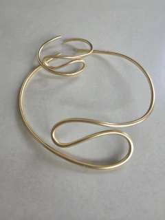 colar lamai dourado na internet