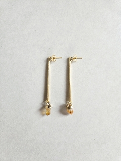 brinco dourado pendente quartzo laranja - comprar online