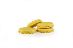 MACARON AMARELO BANDA - 50 unid.