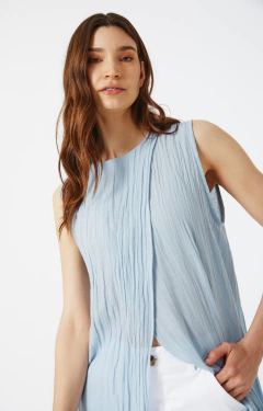 MAXI MUSCULOSA DUPLEX CELESTE en internet