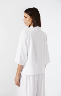 BLUSA BACK BLANCA en internet