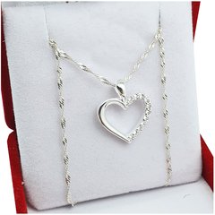 Conjunto Cadena Y Dije Corazón Con Piedras Cubic - 2,8 Grs - comprar online