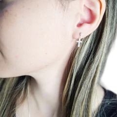 Aros Plata 925 Cruz Con Piedras 7x17 Milimetros C1961