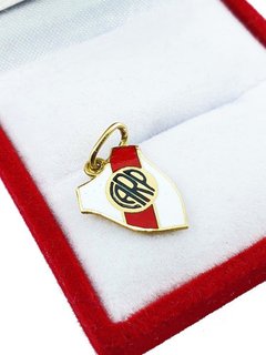 Dije Escudo River Plate Oro 18 Kts Mediano 1,2 Grs