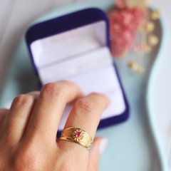 Sello Anillo Sirio Italiano Oro 18k Con Piedra 2,2 Grs - comprar online