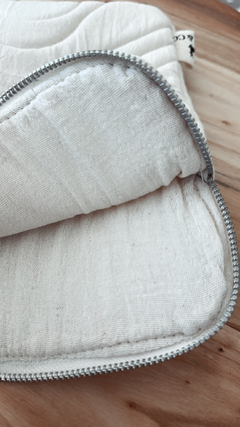 FUNDA TABLET CURVA HENA en internet