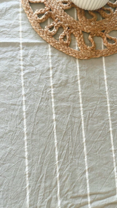 MANTEL ISABEL CEMENTO LINEAS OFF WHITE - 150X250 - comprar online