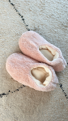 HAPPY HOUR!! PANTUFLA NORDICA ABARCA TALLE 34, 35 Y 36