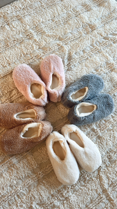 HAPPY HOUR!! PANTUFLA NORDICA ABARCA TALLE 34, 35 Y 36