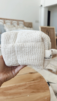 NECESSER WAFFLE POCKET HENA - HENA & CO.
