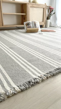 ALFOMBRA LIVIANA/MANTA OLGA 100% ALGODON - GRIS 3 RAYAS CRUDAS