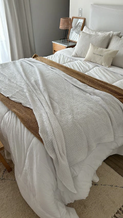 MANTA WAFFLE BLANCA - 130X240 CMS en internet