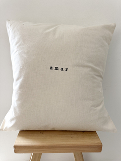 ALMOHADON 50X50 - AMAR