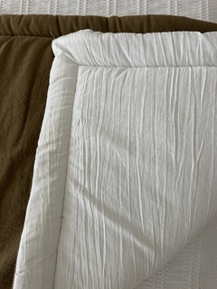 PILLOW REVERISIBLE VERDE MILITAR Y BLANCO - 70X190 CMS en internet
