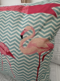 ALMOHADON FLAMENCOS - 43X43 en internet