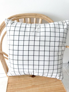 FUNDA AUGUSTA - 50X50 CMS - comprar online