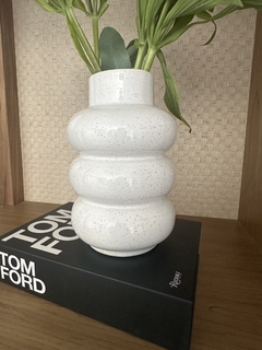 FLORERO MARBELLA - JASPEADO - comprar online