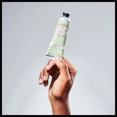 Loccitane en Provence Creme de Maos Amendoa 30ml - comprar online