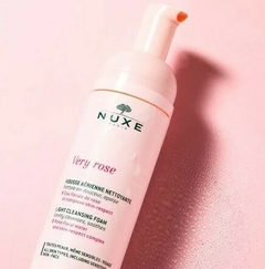 Nuxe Espuma de Limpeza Facial Very Rose 150ml na internet