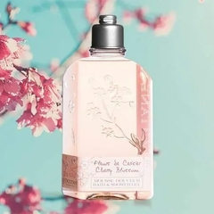 Loccitane en Provence Sabonete Liquido para Corpo Flor de Cerejeira 250ml na internet