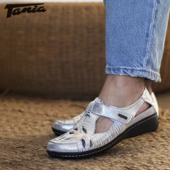 Modelo Angela Plata - Tania Calzados