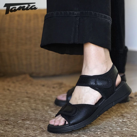 Sandalia Espolon Negra - comprar online