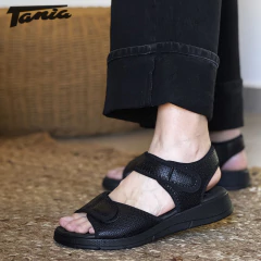 Sandalia Espolon Negra - Tania Calzados