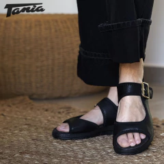 Sandalia Espolon Negra Hebilla en internet