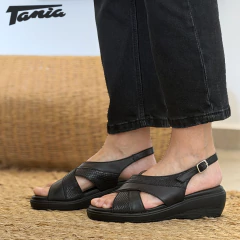 Sandalia Lily Negra en internet